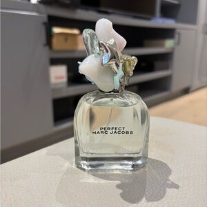 Marc Jacobs Perfect Bottle with Multicolor Cap